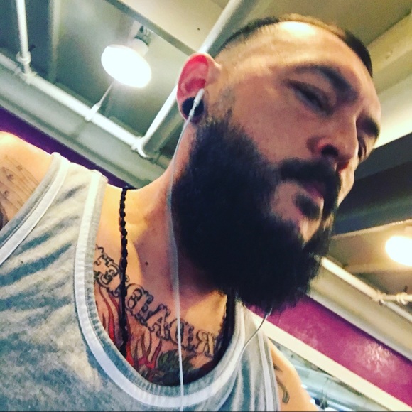 Meet your Posher, Scott - Picture 4 of 7